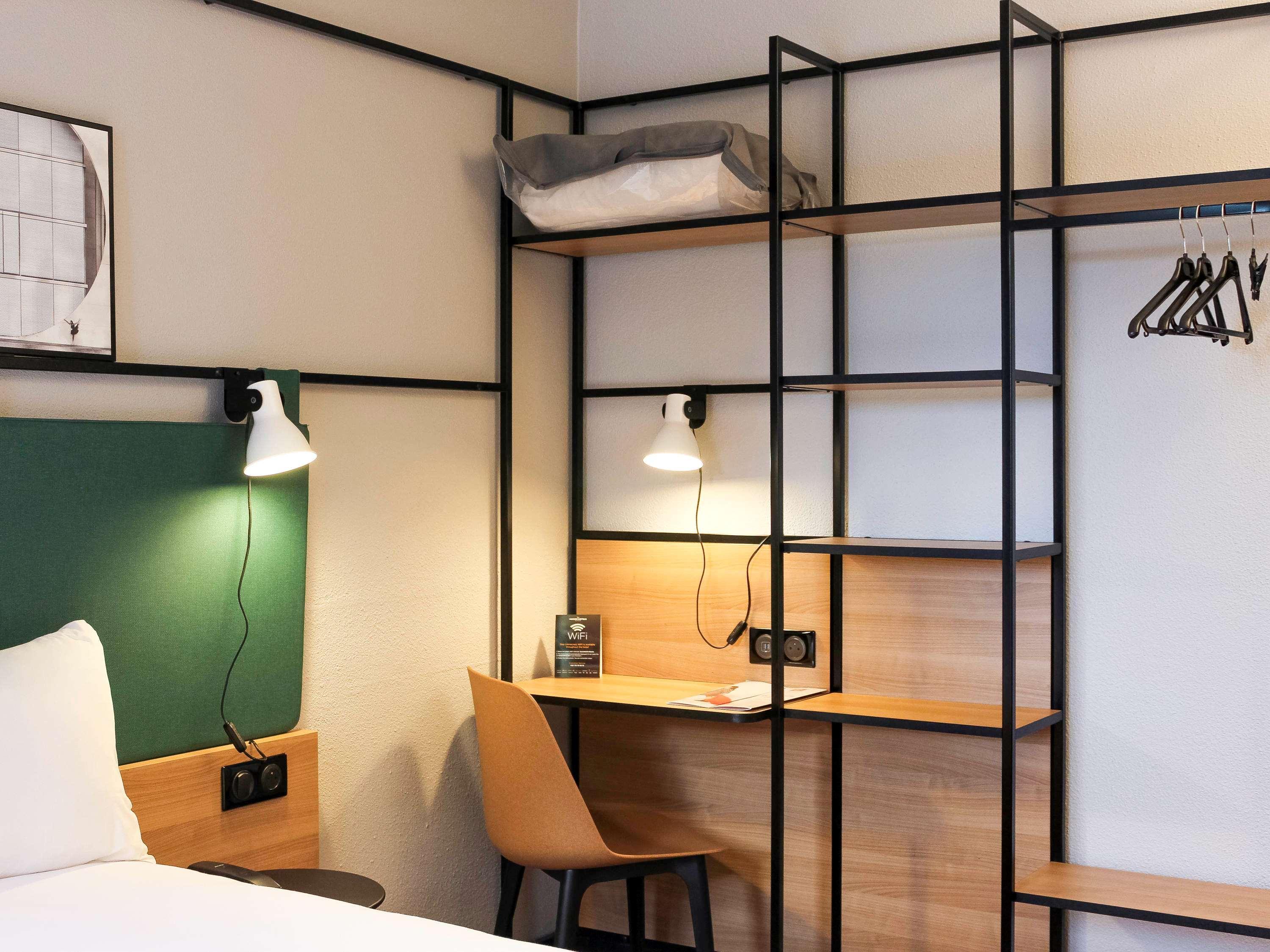 Ibis Evry-courcouronnes Hotel