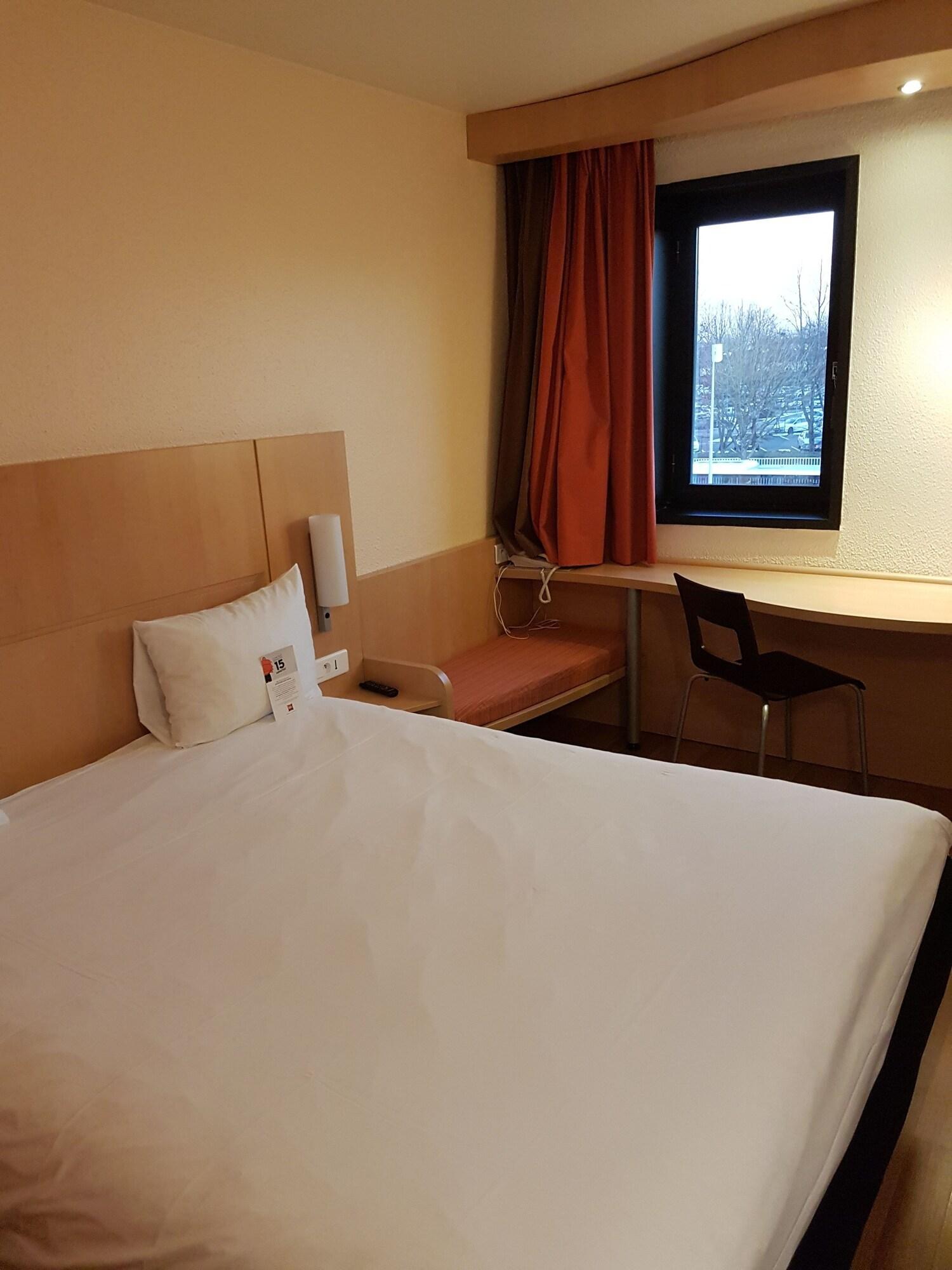 Ibis Evry-courcouronnes Courcouronnes