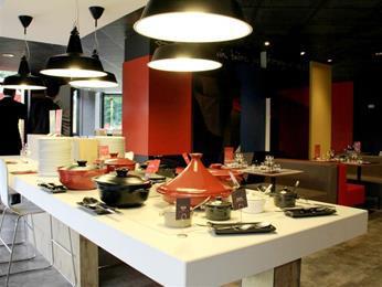 Hotel Ibis Evry-courcouronnes 3*